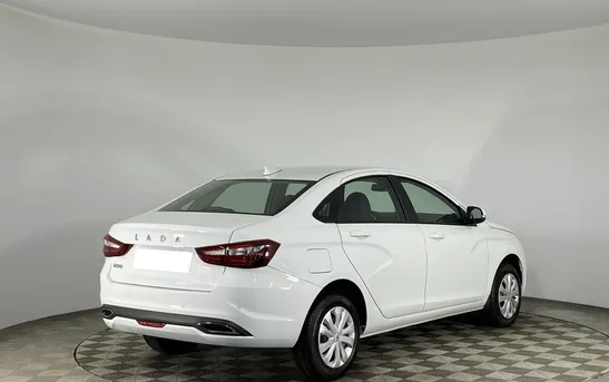 Lada (ВАЗ) Vesta 1.60 механика, фото №1