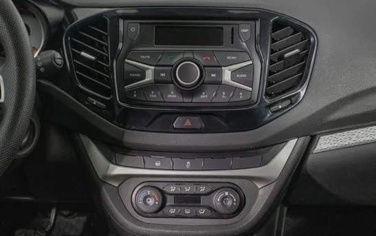 Lada (ВАЗ) Vesta 1.60 механика, фото №1