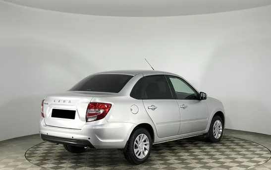 Lada (ВАЗ) Granta 1.60 механика, фото №1