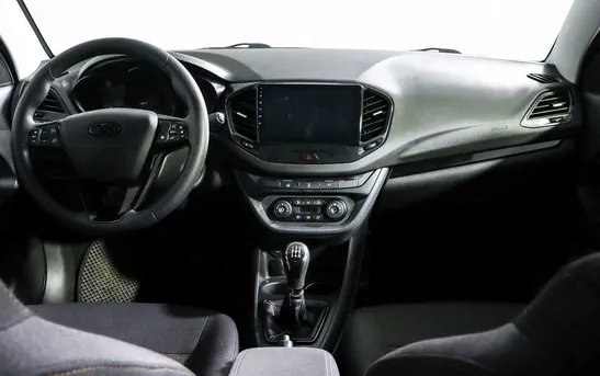 Lada (ВАЗ) Vesta 1.60 механика, фото №1