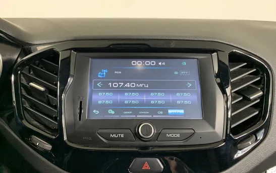 Lada (ВАЗ) Vesta 1.80 робот, фото №1