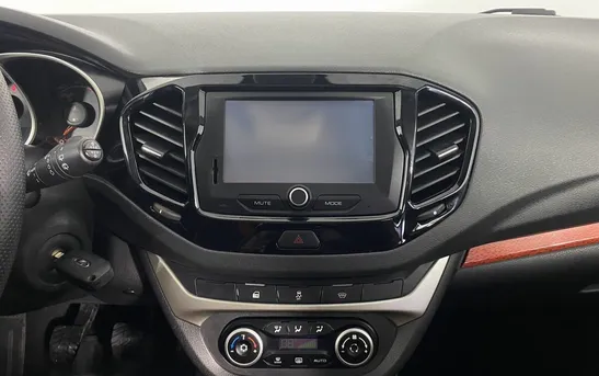 Lada (ВАЗ) Vesta 1.60 механика, фото №1