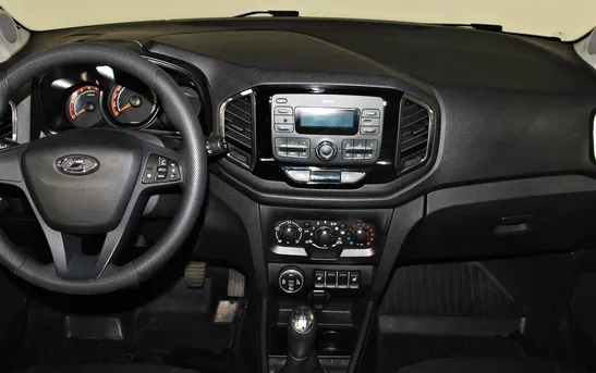 Lada (ВАЗ) XRAY 1.80 механика, фото №1