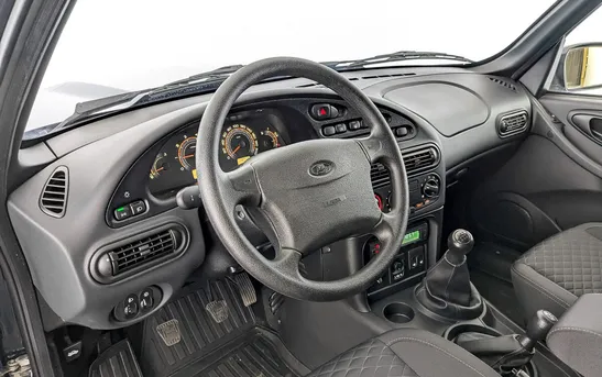 Lada (ВАЗ) Niva 1.70 механика, фото №1
