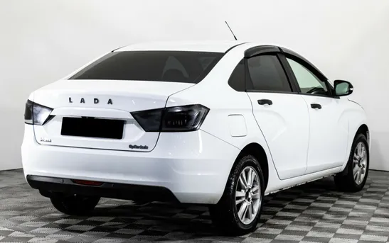 Lada (ВАЗ) Vesta 1.60 механика, фото №1