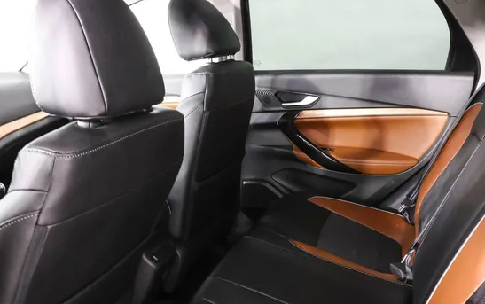 Lada (ВАЗ) Vesta 1.60 механика, фото №1