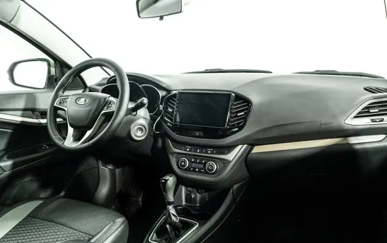 Lada (ВАЗ) Vesta 1.60 механика, фото №1