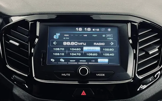 Lada (ВАЗ) Vesta 1.60 механика, фото №1