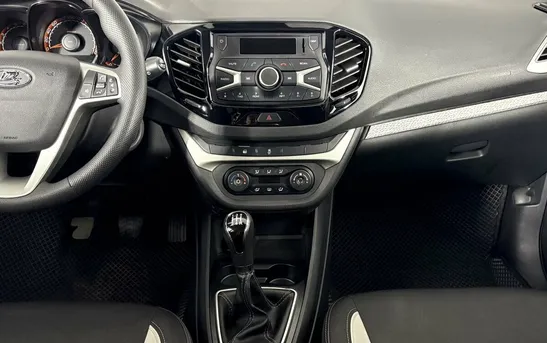 Lada (ВАЗ) Vesta 1.80 механика, фото №1