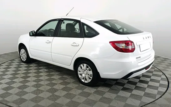 Lada (ВАЗ) Granta 1.60 механика, фото №1