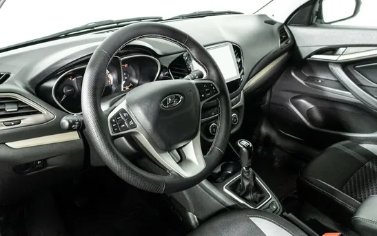 Lada (ВАЗ) Vesta 1.60 механика, фото №1