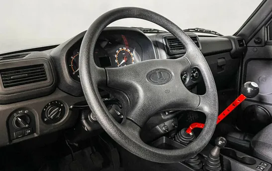 Lada (ВАЗ) Niva Legend 1.70 механика, фото №1