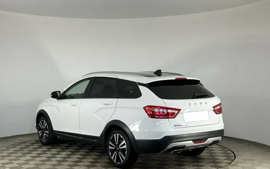 Lada (ВАЗ) Vesta 1.60 механика, фото №1