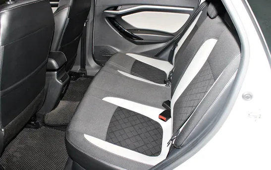 Lada (ВАЗ) Vesta 1.60 механика, фото №1