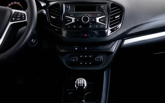 Lada (ВАЗ) Vesta 1.60 механика, фото №1