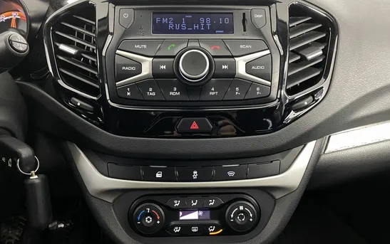 Lada (ВАЗ) Vesta 1.80 механика, фото №1