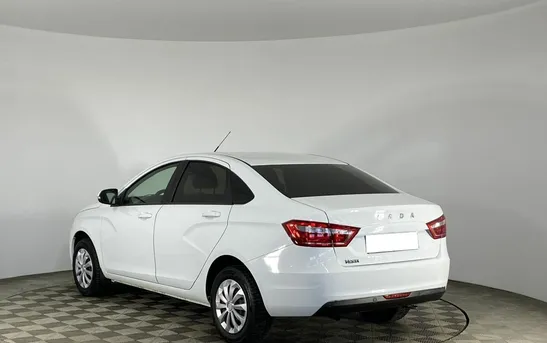 Lada (ВАЗ) Vesta 1.60 механика, фото №1