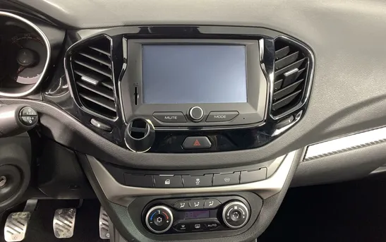 Lada (ВАЗ) Vesta 1.80 механика, фото №1