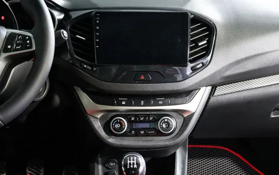 Lada (ВАЗ) Vesta 1.80 механика, фото №1