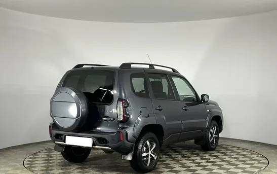 Lada (ВАЗ) Niva 1.70 механика, фото №1