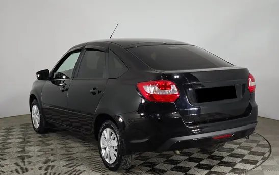 Lada (ВАЗ) Granta 1.60 механика, фото №1