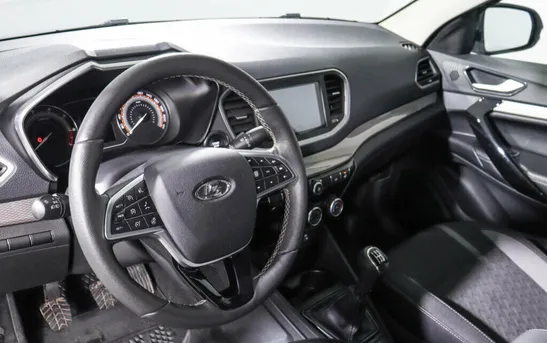 Lada (ВАЗ) Vesta 1.60 механика, фото №1