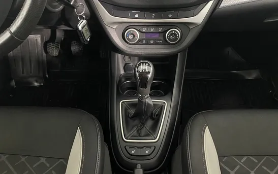 Lada (ВАЗ) Vesta 1.60 механика, фото №1