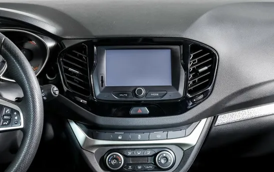 Lada (ВАЗ) Vesta 1.80 робот, фото №1