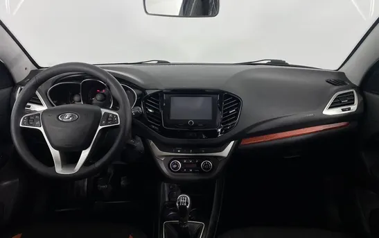 Lada (ВАЗ) Vesta 1.60 механика, фото №1