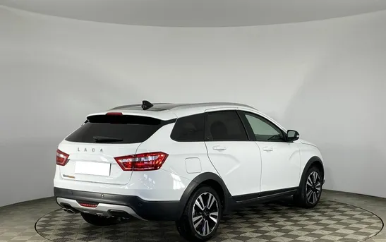 Lada (ВАЗ) Vesta 1.60 механика, фото №1