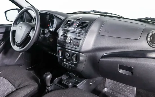 Lada (ВАЗ) Granta 1.60 механика, фото №1