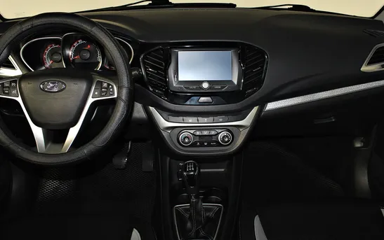 Lada (ВАЗ) Vesta 1.60 механика, фото №1