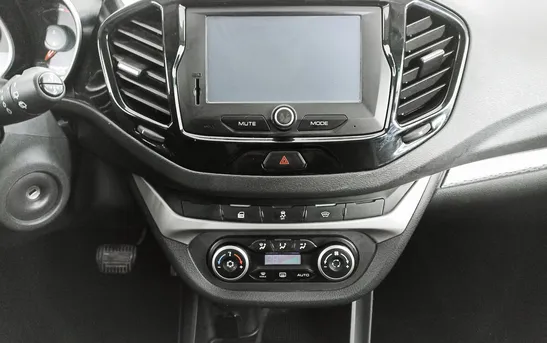 Lada (ВАЗ) Vesta 1.80 робот, фото №1