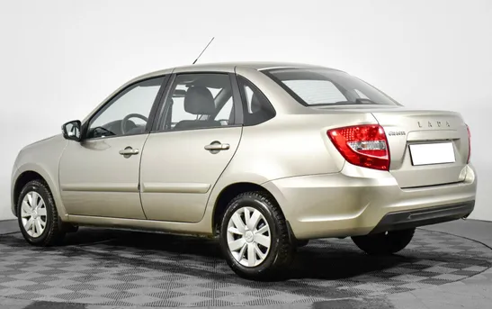 Lada (ВАЗ) Granta 1.60 механика, фото №1