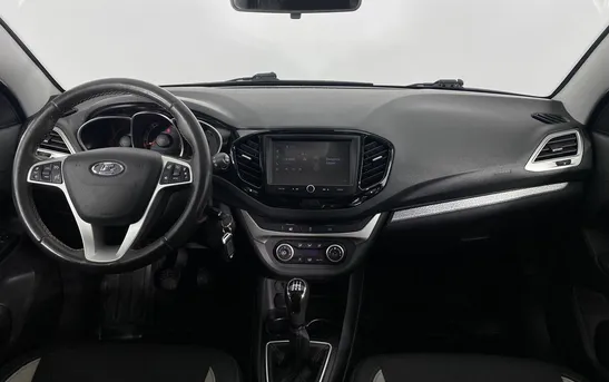 Lada (ВАЗ) Vesta 1.60 механика, фото №1