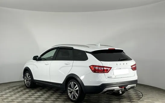 Lada (ВАЗ) Vesta 1.60 механика, фото №1