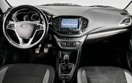 Lada (ВАЗ) Vesta 1.60 механика, фото №1