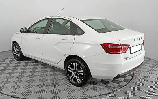 Lada (ВАЗ) Vesta 1.80 механика, фото №1