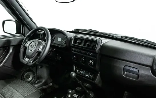 Lada (ВАЗ) Niva Legend 1.70 механика, фото №1