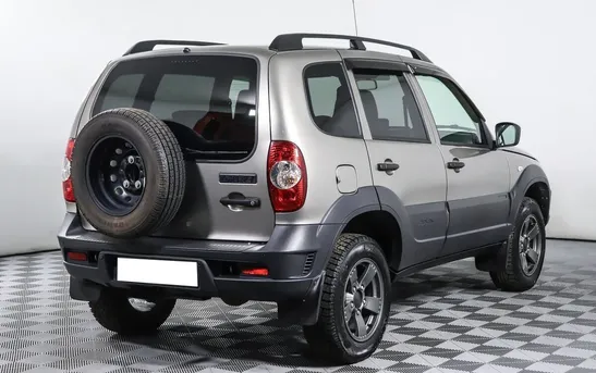 Lada (ВАЗ) Niva 1.70 механика, фото №1